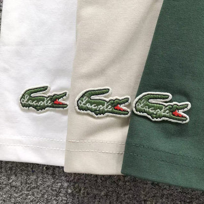 Klassisches T-Shirt