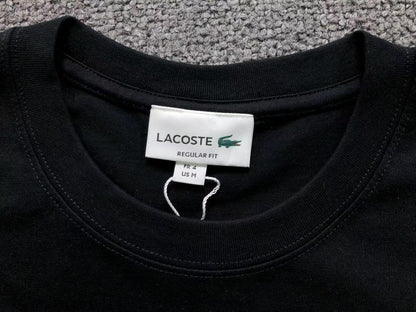 Klassisches T-Shirt