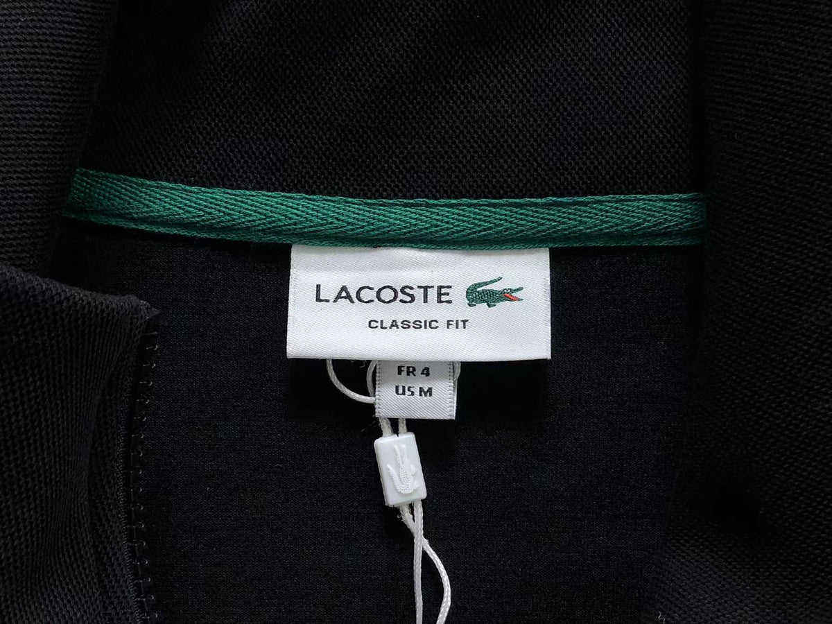 Klassischer Hoodie