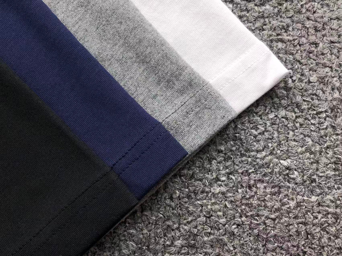 Klassisches T-Shirt