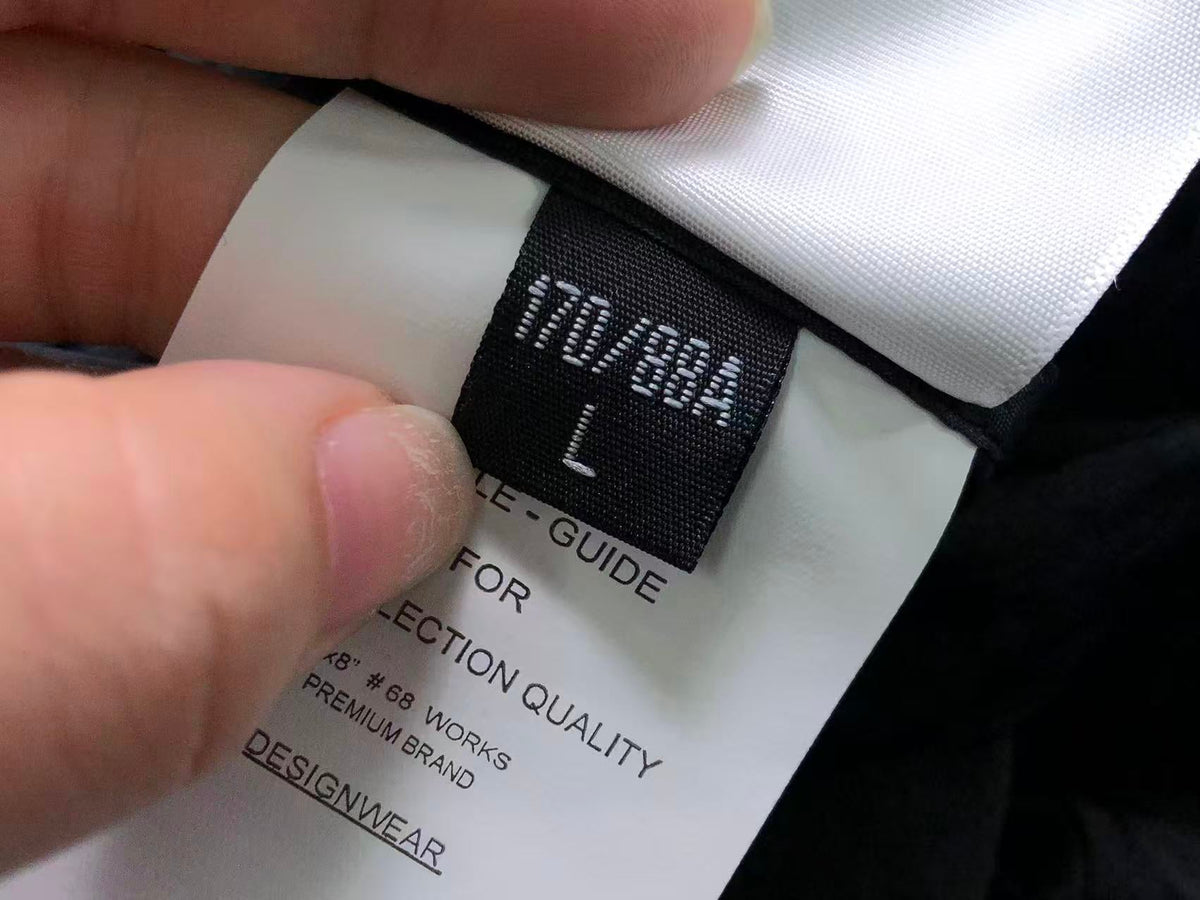 Klassisches T-Shirt