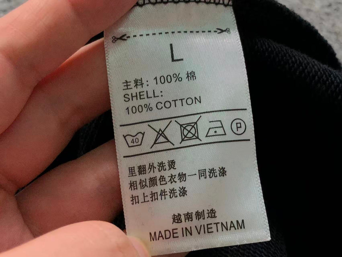 Klassischer Hoodie