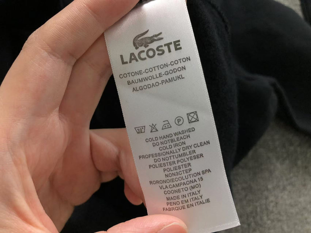 Klassischer Hoodie