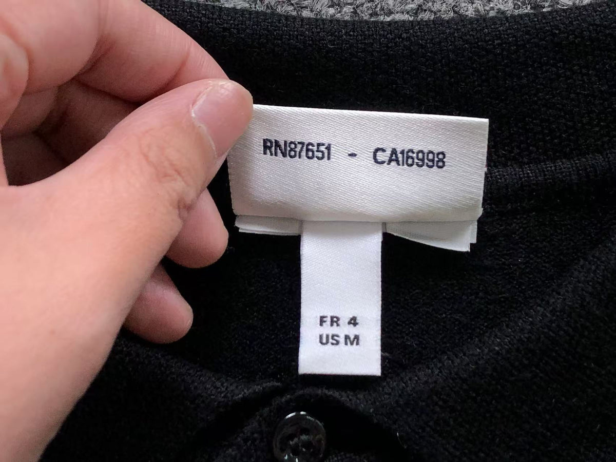 Klassischer Pullover