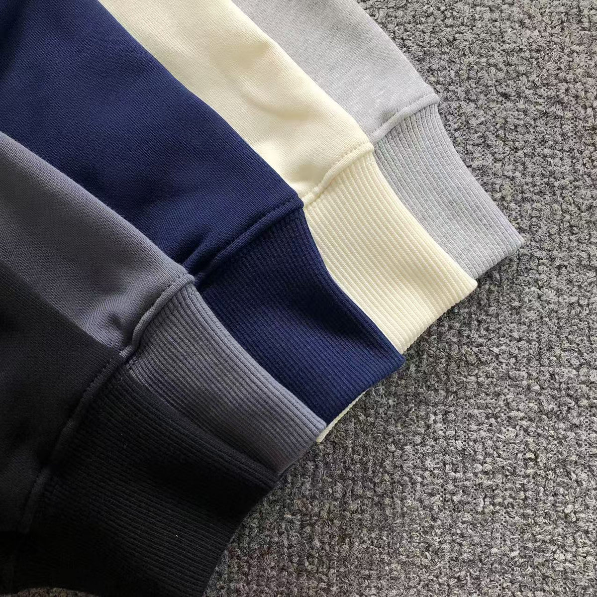 Klassischer Hoodie