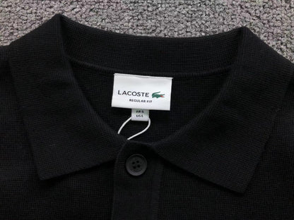 Klassischer Pullover