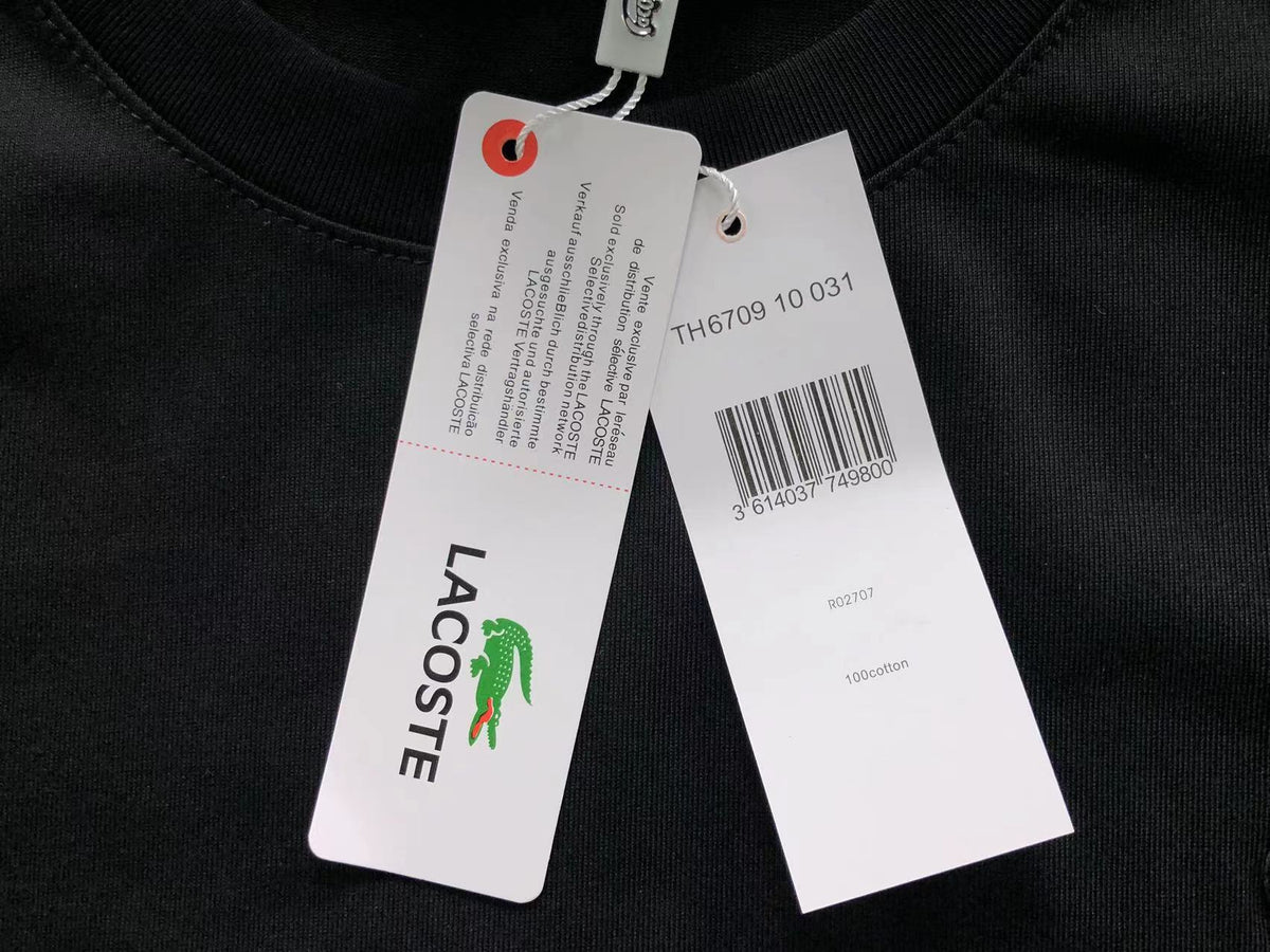 Klassisches T-Shirt