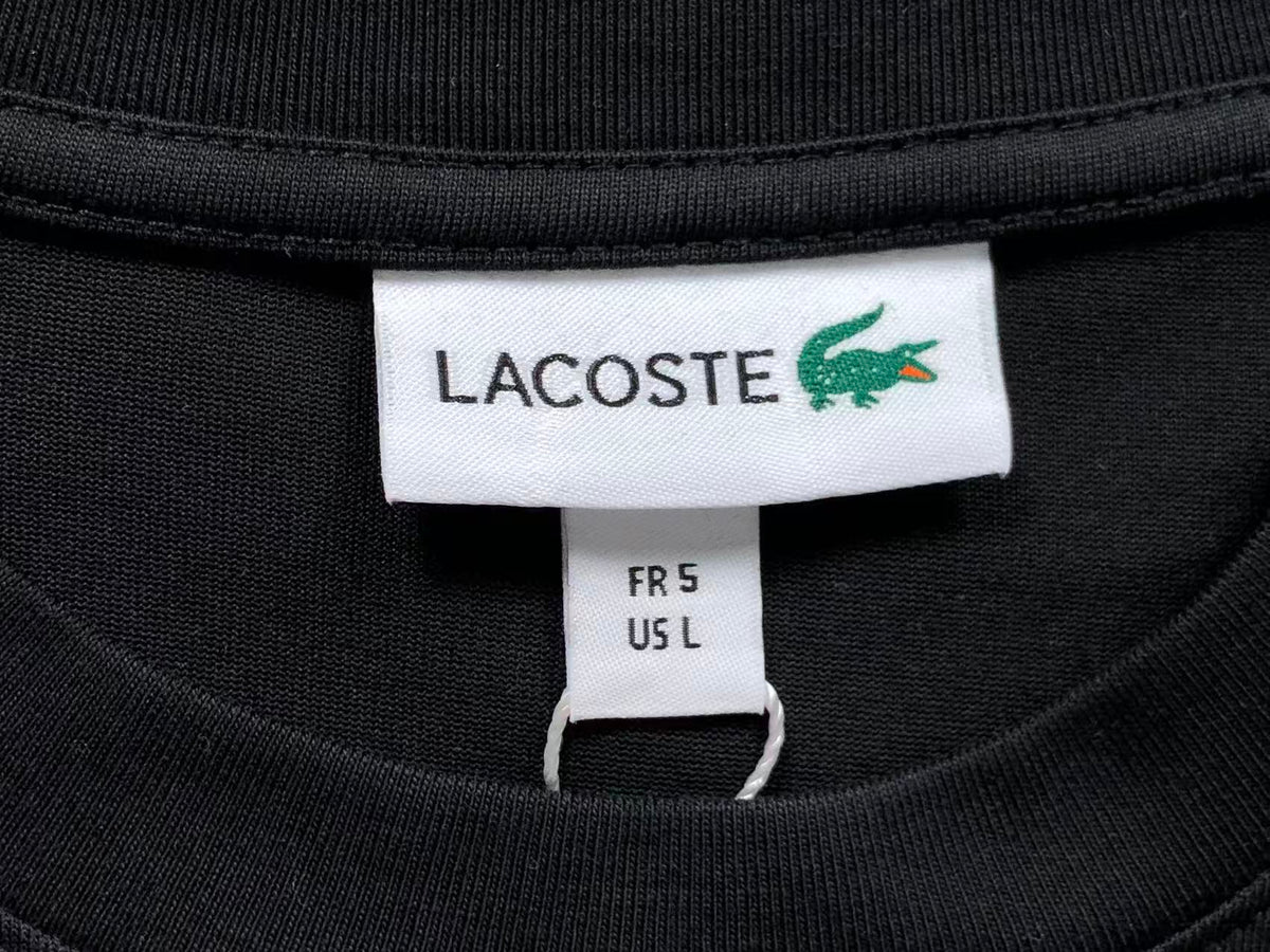 Klassisches T-Shirt