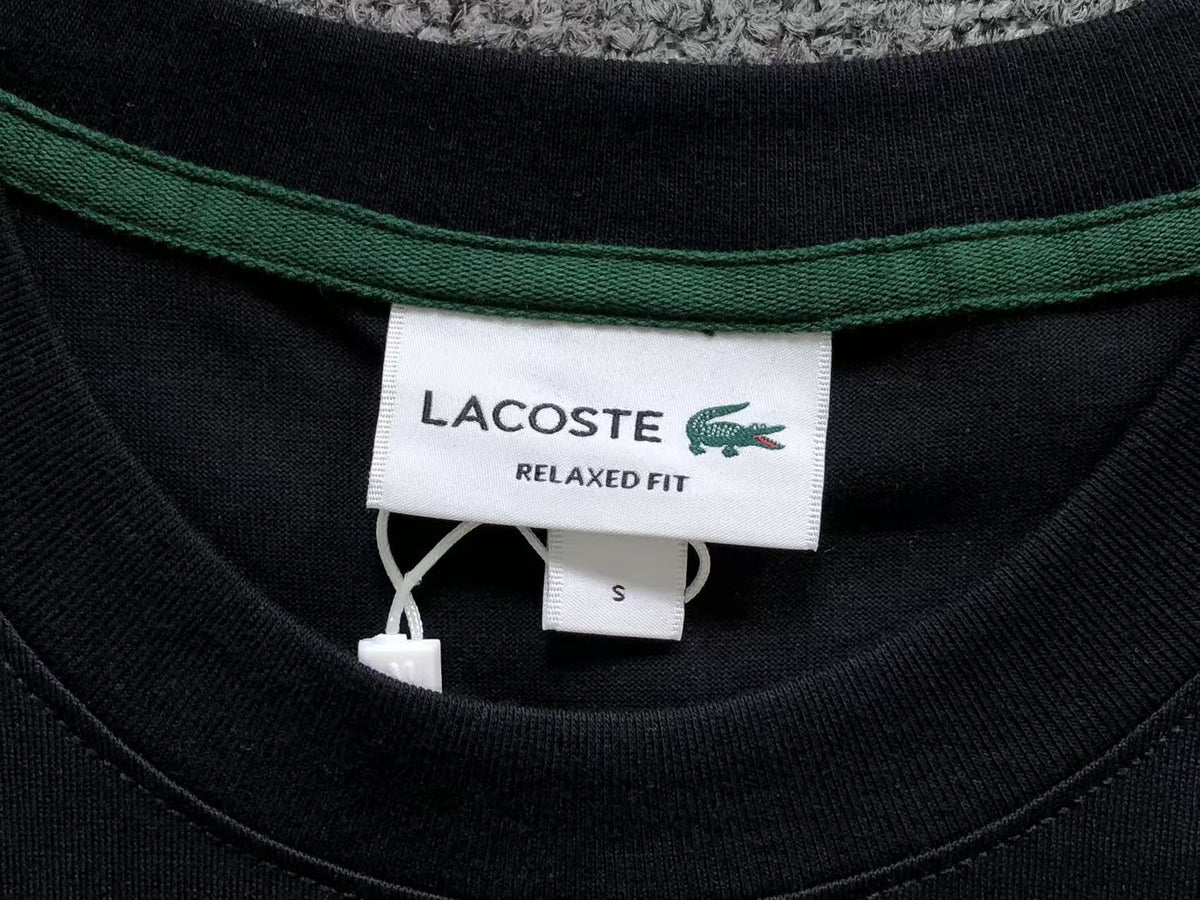 Klassisches T-Shirt