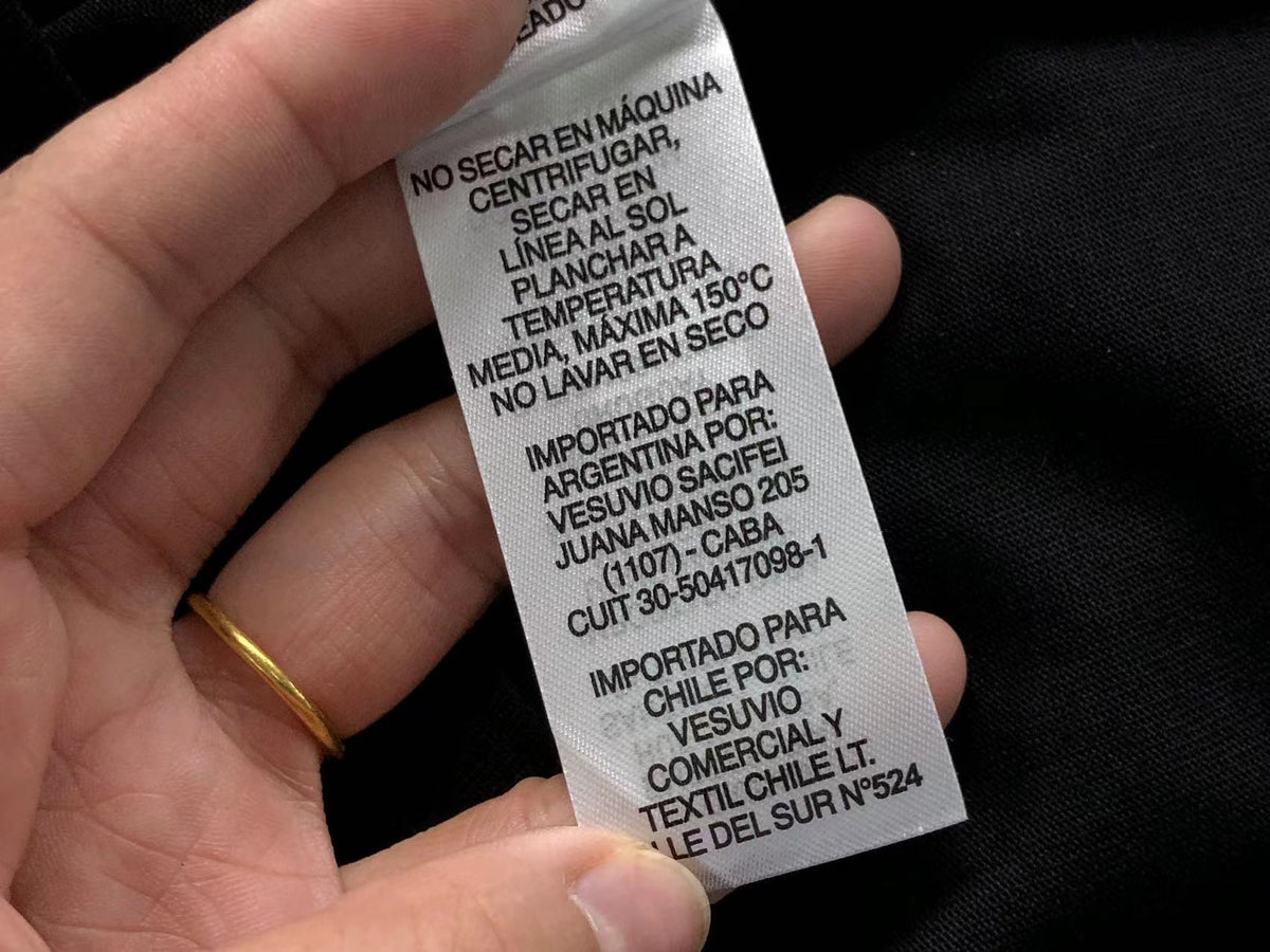 Klassisches T-Shirt