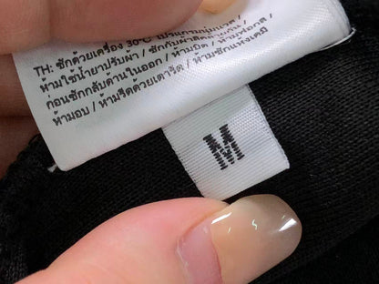 N1K Kapuzenpullover
