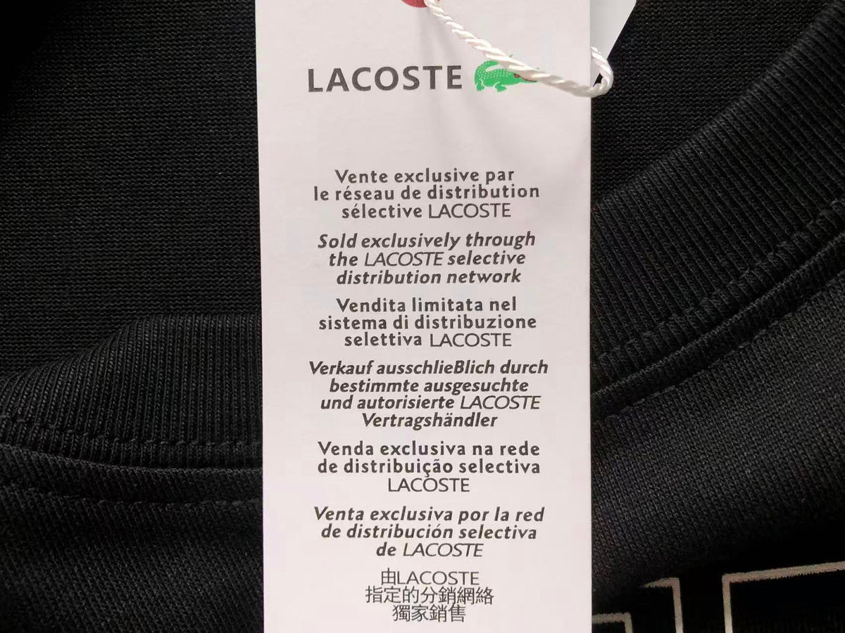 Klassisches T-Shirt