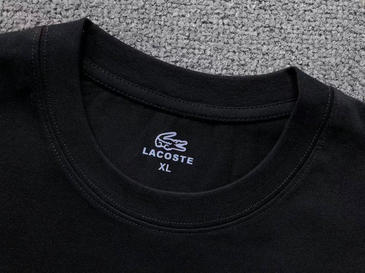 Klassisches T-Shirt