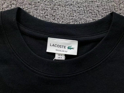 Klassisches T-Shirt