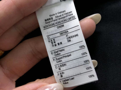 Klassisches Langarmshirt