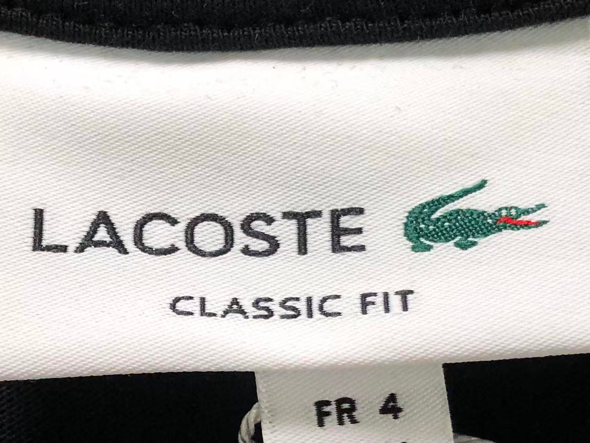 Klassisches T-Shirt
