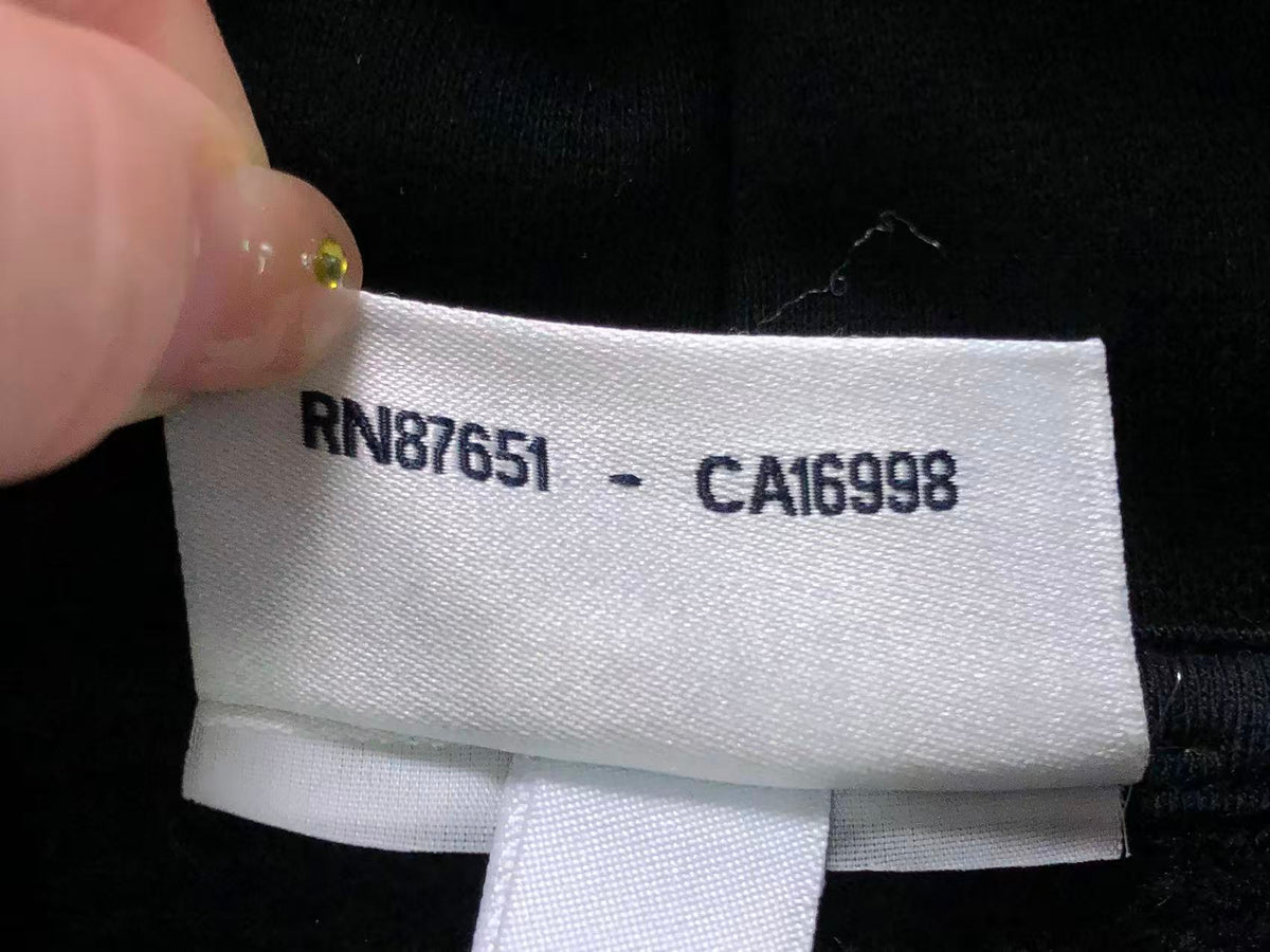 Klassischer Hoodie