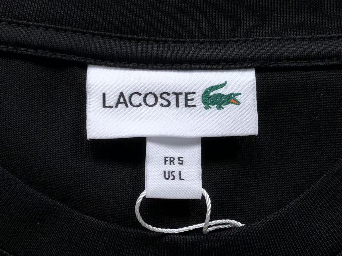 Klassisches T-Shirt
