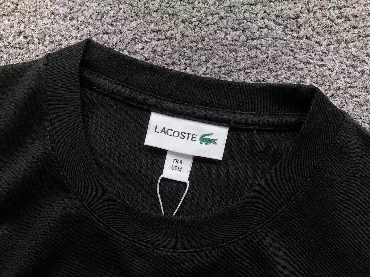 Klassisches T-Shirt
