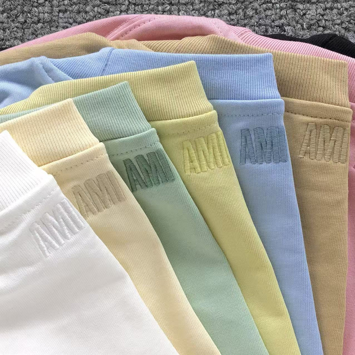 AM1 T-Shirt
