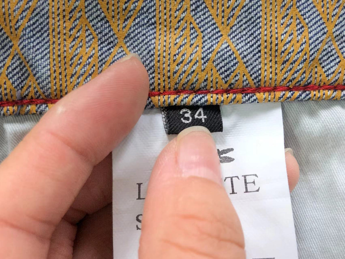 Klassische Hose