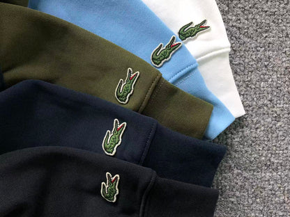 Klassischer Hoodie