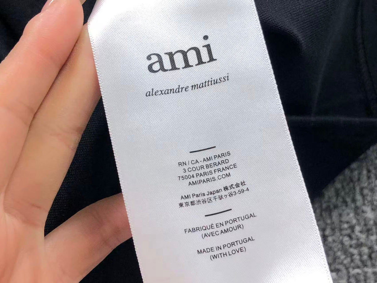 AM1 T-Shirt