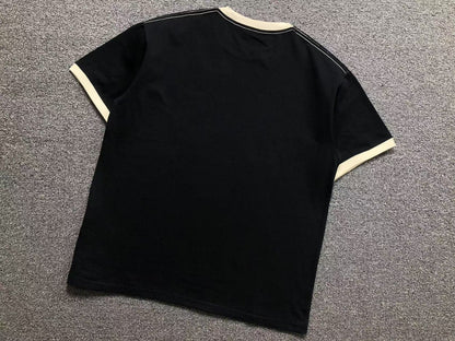 Klassisches T-Shirt