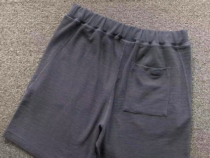 Klassisches Shorts-T-Shirt