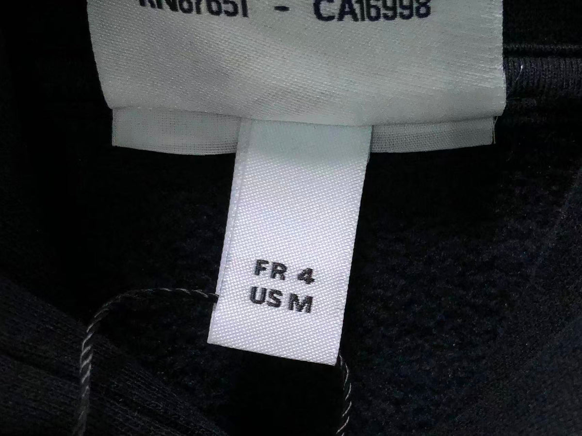 Klassischer Hoodie