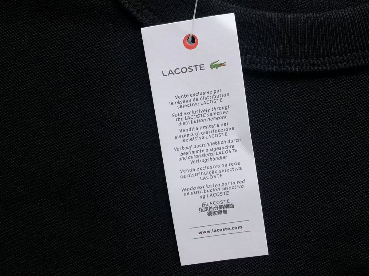 Klassisches T-Shirt