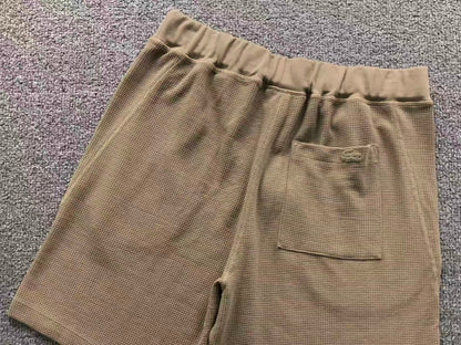 Klassisches Shorts-T-Shirt