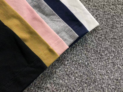 Klassisches T-Shirt