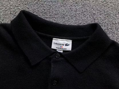 Klassischer Pullover
