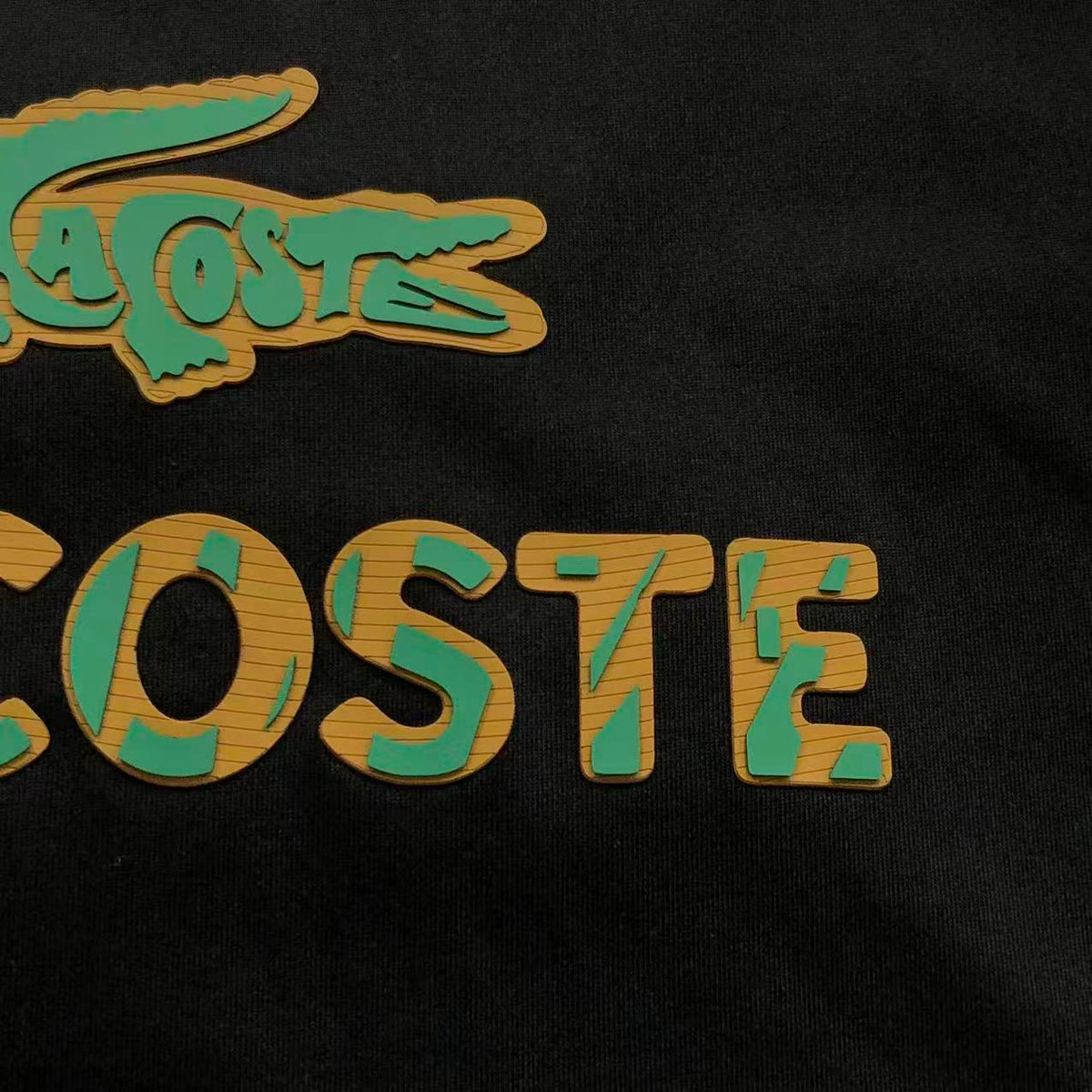 Klassisches T-Shirt