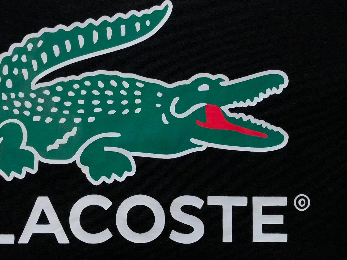 Klassisches T-Shirt