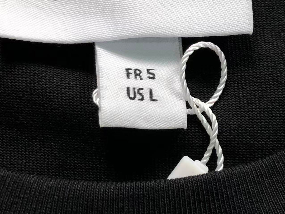 Klassisches T-Shirt
