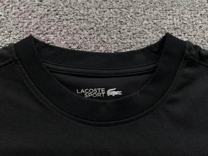 Klassisches T-Shirt