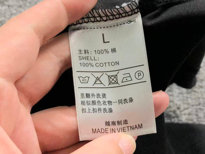 Klassisches T-Shirt