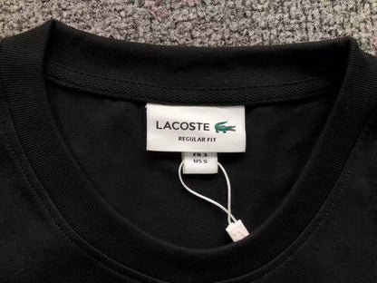 Klassisches T-Shirt