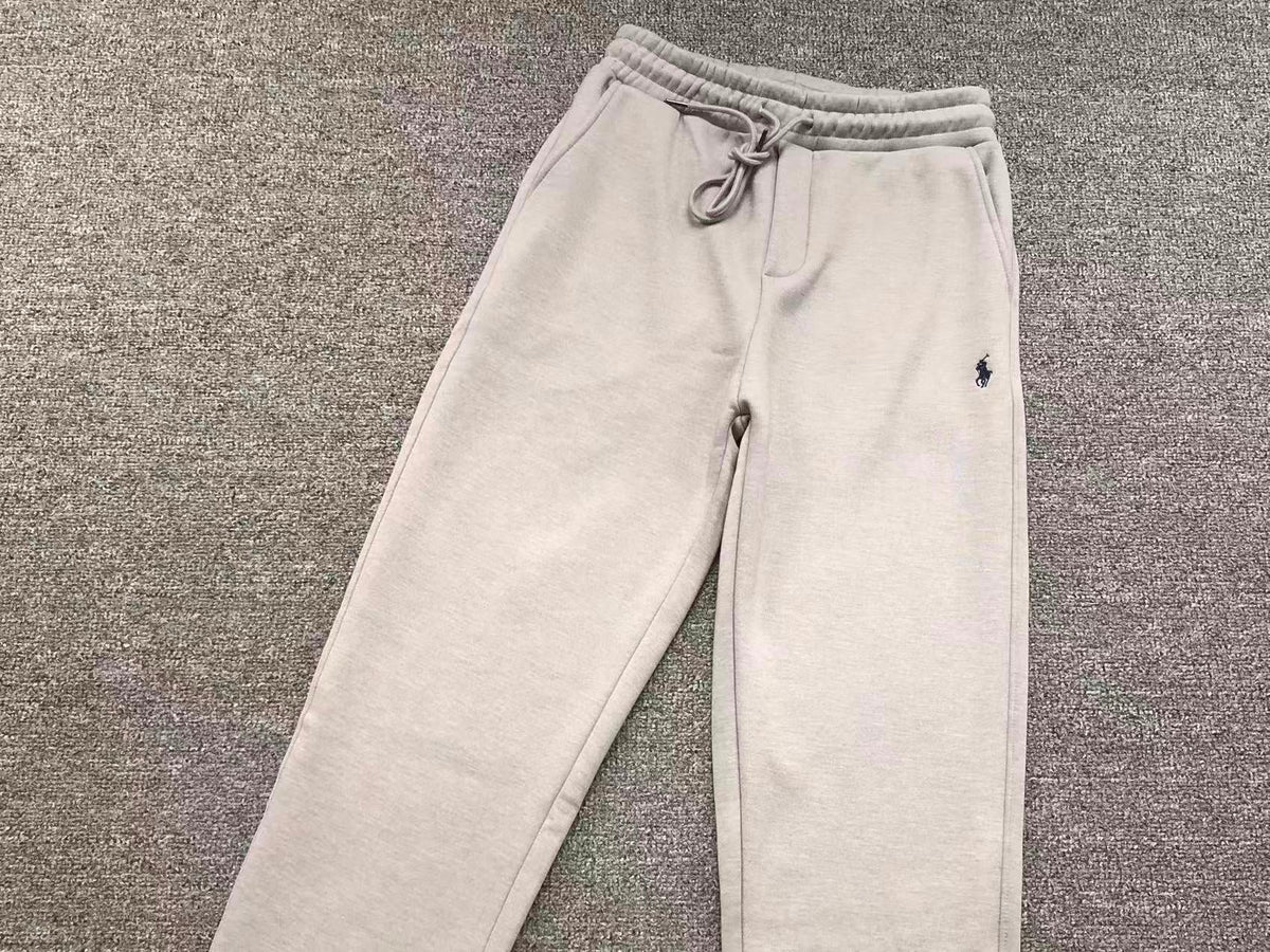 Ralph Lauren Kapuzenpullover & Hose