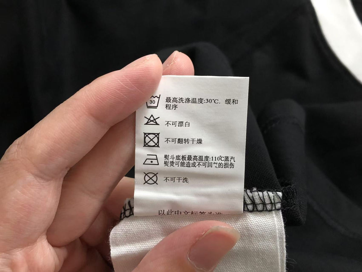AM1 T-Shirt