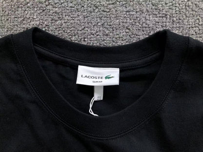 Klassisches T-Shirt