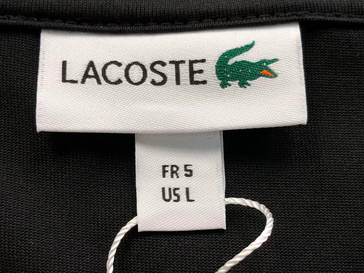 Klassisches T-Shirt