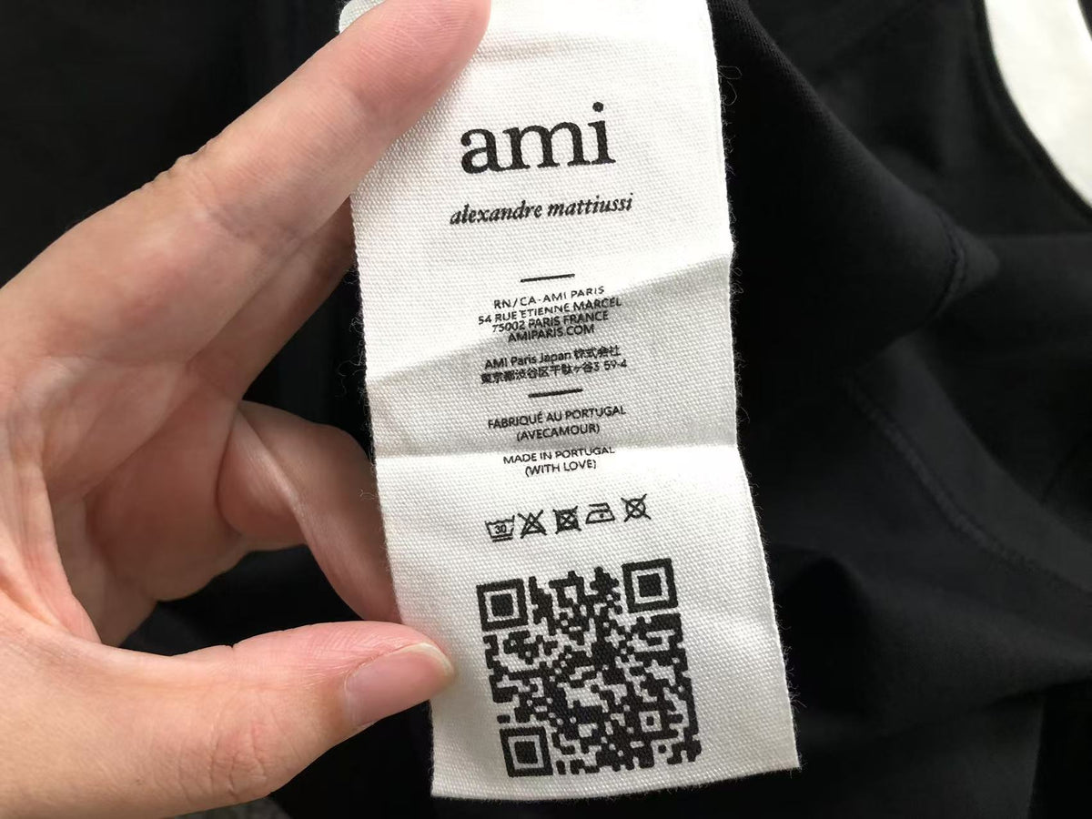 AM1 T-Shirt