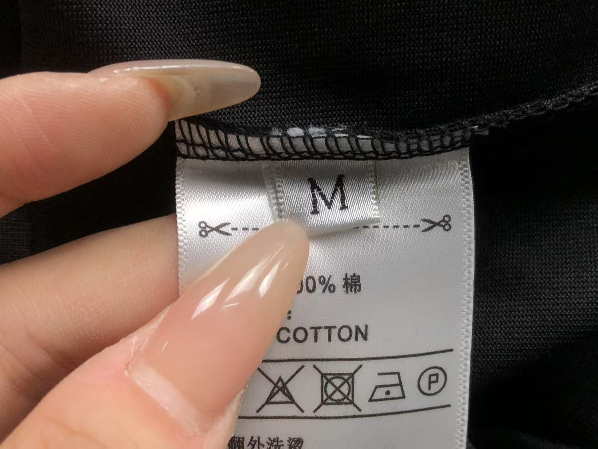 Klassisches T-Shirt