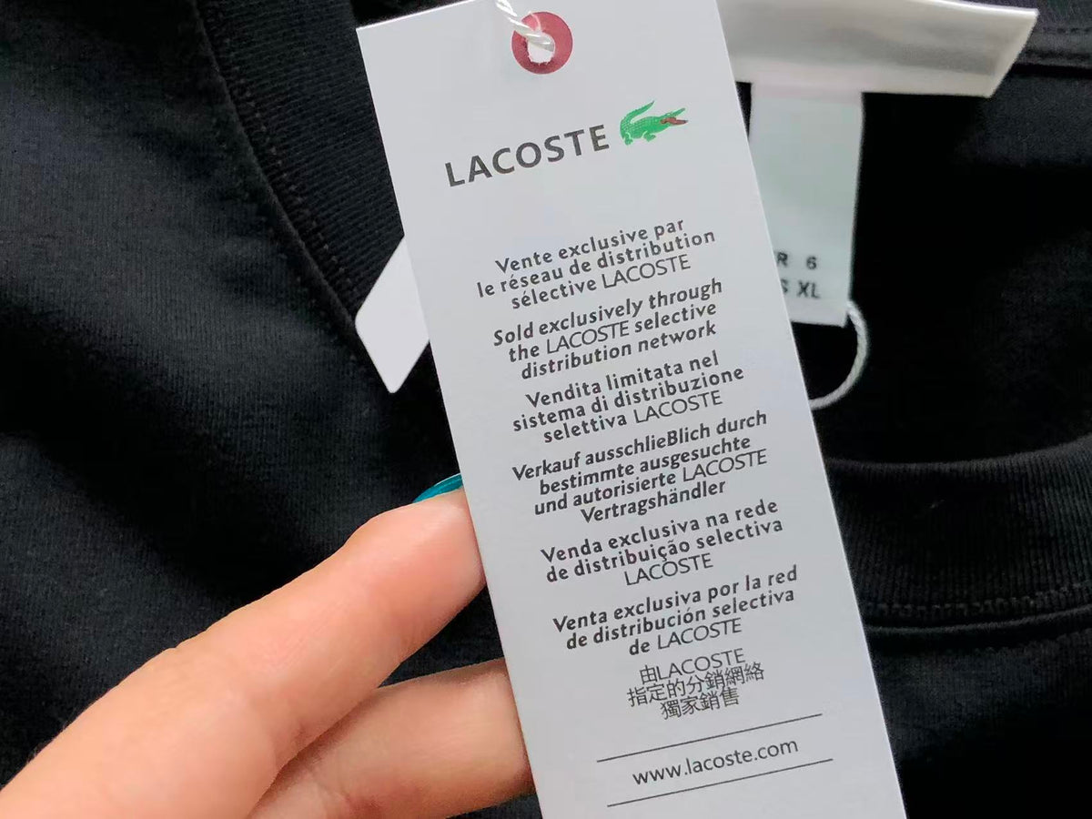 Klassisches T-Shirt