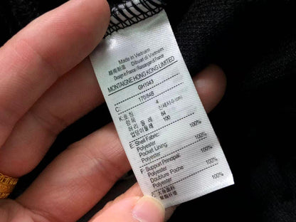 Klassisches Shorts-T-Shirt