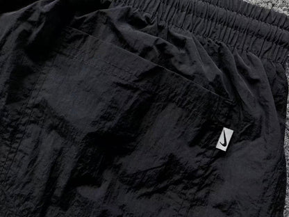 N1K Shorts