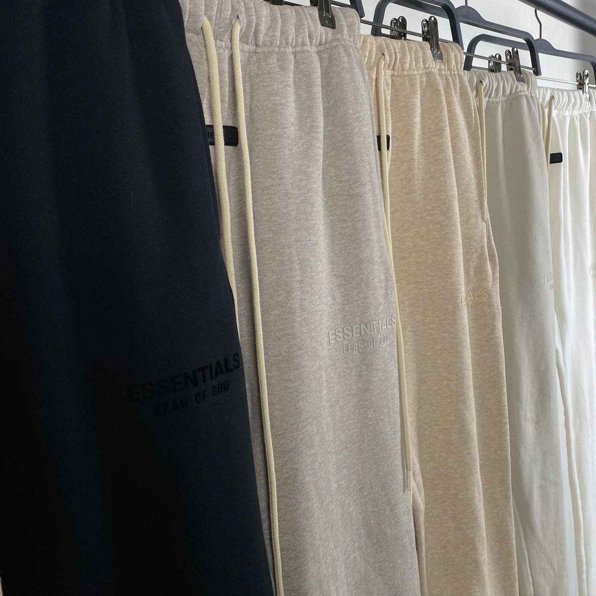 FOG x Essentials Pantalón de chándal 23FW Cloud